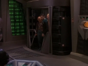 extant_StarTrek_DS9_5x02-TheShip_00778.jpg