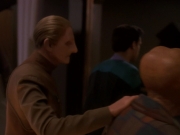 extant_StarTrek_DS9_5x02-TheShip_00793.jpg
