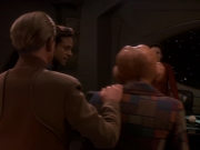 extant_StarTrek_DS9_5x02-TheShip_00795.jpg