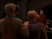 extant_StarTrek_DS9_5x02-TheShip_00796.jpg