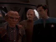 extant_StarTrek_DS9_5x02-TheShip_00801.jpg
