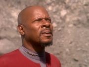extant_StarTrek_DS9_5x02-TheShip_00930.jpg