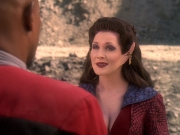 extant_StarTrek_DS9_5x02-TheShip_01362.jpg