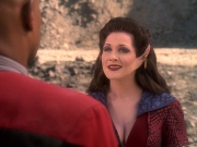 extant_StarTrek_DS9_5x02-TheShip_01370.jpg