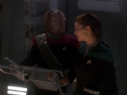 extant_StarTrek_DS9_5x02-TheShip_02539.jpg
