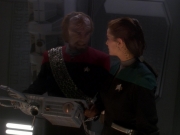 extant_StarTrek_DS9_5x02-TheShip_02543.jpg