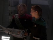 extant_StarTrek_DS9_5x02-TheShip_02544.jpg