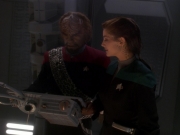 extant_StarTrek_DS9_5x02-TheShip_02546.jpg