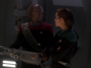 extant_StarTrek_DS9_5x02-TheShip_02553.jpg