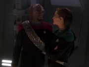 extant_StarTrek_DS9_5x02-TheShip_02556.jpg