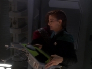 extant_StarTrek_DS9_5x02-TheShip_02559.jpg