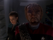 extant_StarTrek_DS9_5x02-TheShip_02567.jpg