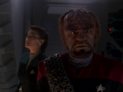 extant_StarTrek_DS9_5x02-TheShip_02568.jpg