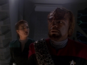 extant_StarTrek_DS9_5x02-TheShip_02570.jpg
