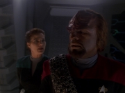 extant_StarTrek_DS9_5x02-TheShip_02571.jpg