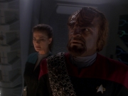 extant_StarTrek_DS9_5x02-TheShip_02580.jpg