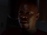 extant_StarTrek_DS9_5x02-TheShip_02696.jpg