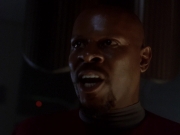 extant_StarTrek_DS9_5x02-TheShip_02700.jpg