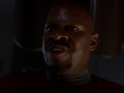 extant_StarTrek_DS9_5x02-TheShip_02703.jpg