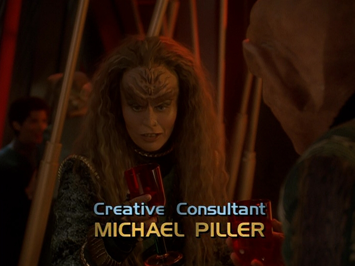 extant_StarTrek_DS9_5x03-LookingForparMachInAllTheWrongPlaces_00546.jpg
