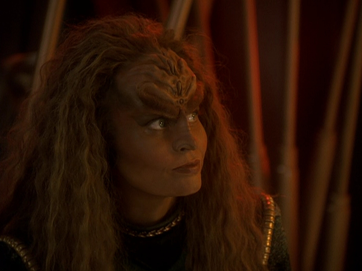 extant_StarTrek_DS9_5x03-LookingForparMachInAllTheWrongPlaces_00572.jpg