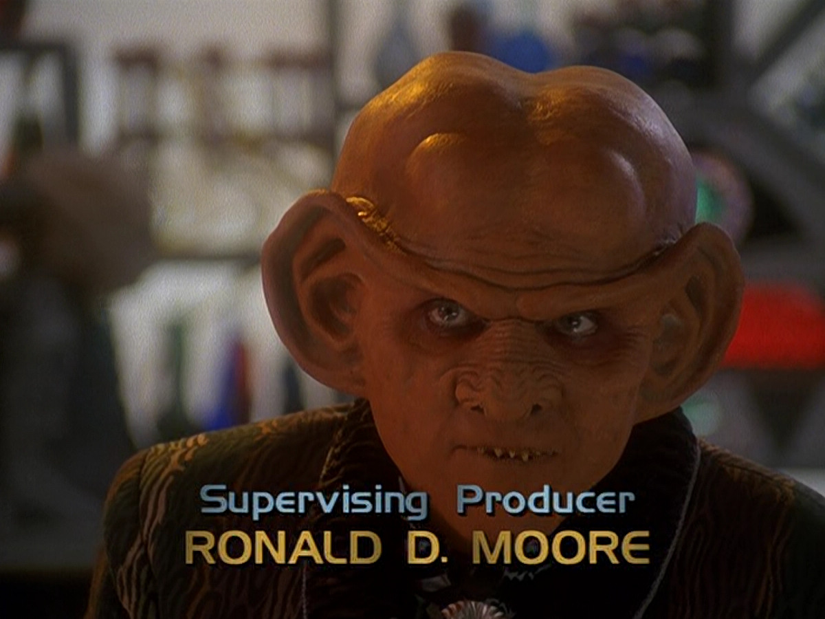 extant_StarTrek_DS9_5x03-LookingForparMachInAllTheWrongPlaces_00605.jpg