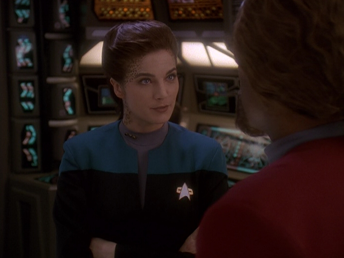 extant_StarTrek_DS9_5x03-LookingForparMachInAllTheWrongPlaces_00738.jpg