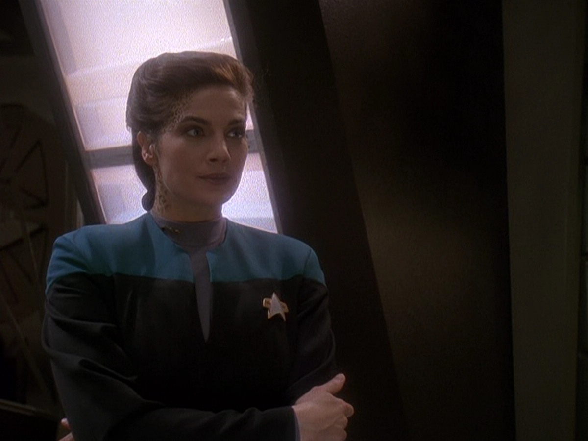 extant_StarTrek_DS9_5x03-LookingForparMachInAllTheWrongPlaces_00775.jpg
