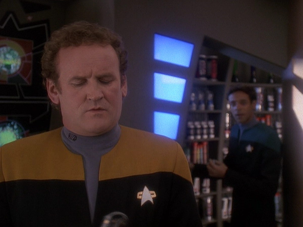 extant_StarTrek_DS9_5x03-LookingForparMachInAllTheWrongPlaces_00801.jpg