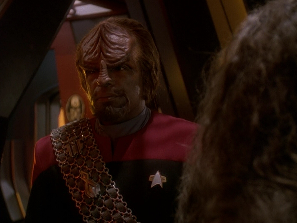 extant_StarTrek_DS9_5x03-LookingForparMachInAllTheWrongPlaces_01072.jpg