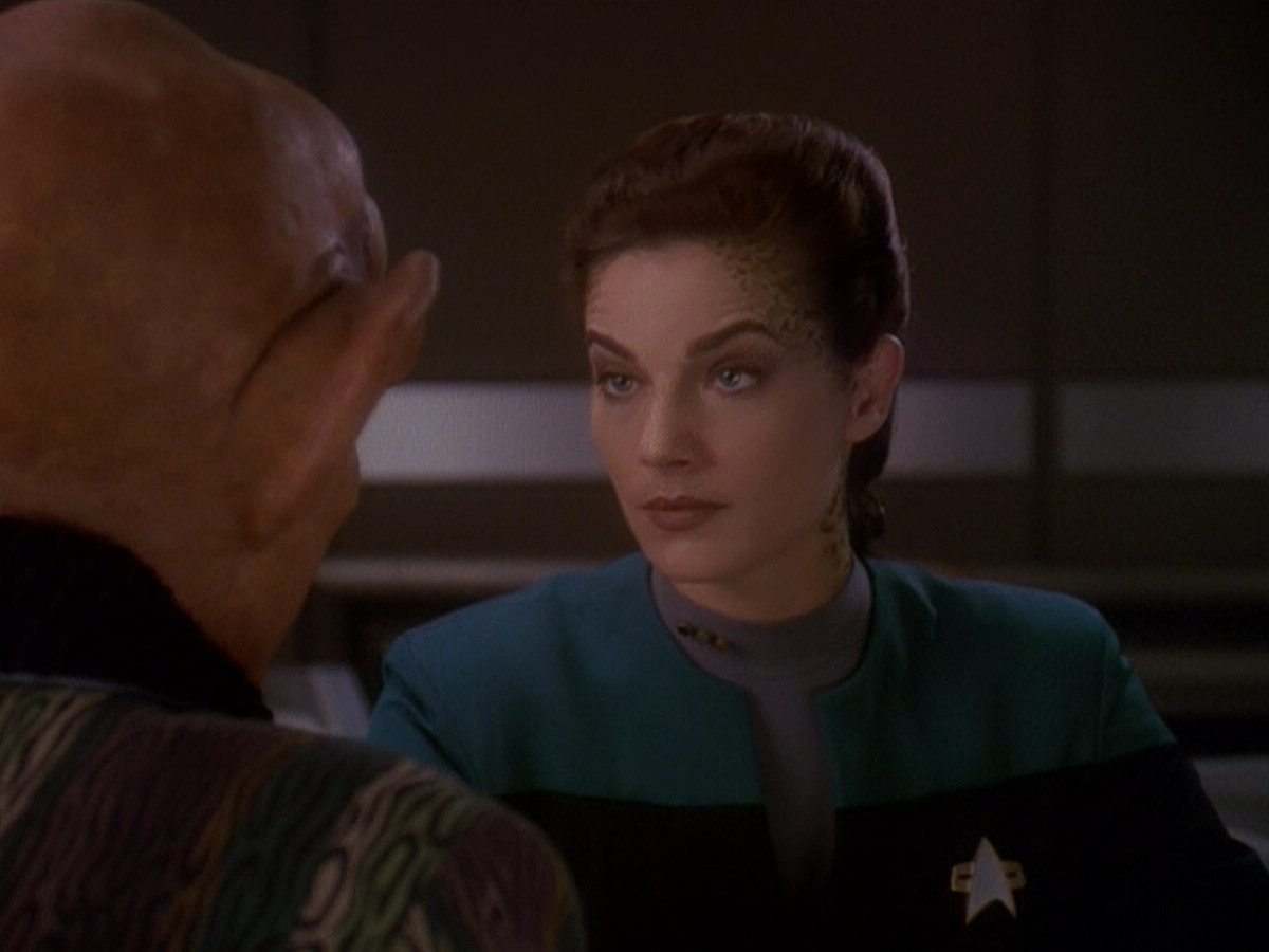 extant_StarTrek_DS9_5x03-LookingForparMachInAllTheWrongPlaces_01231.jpg