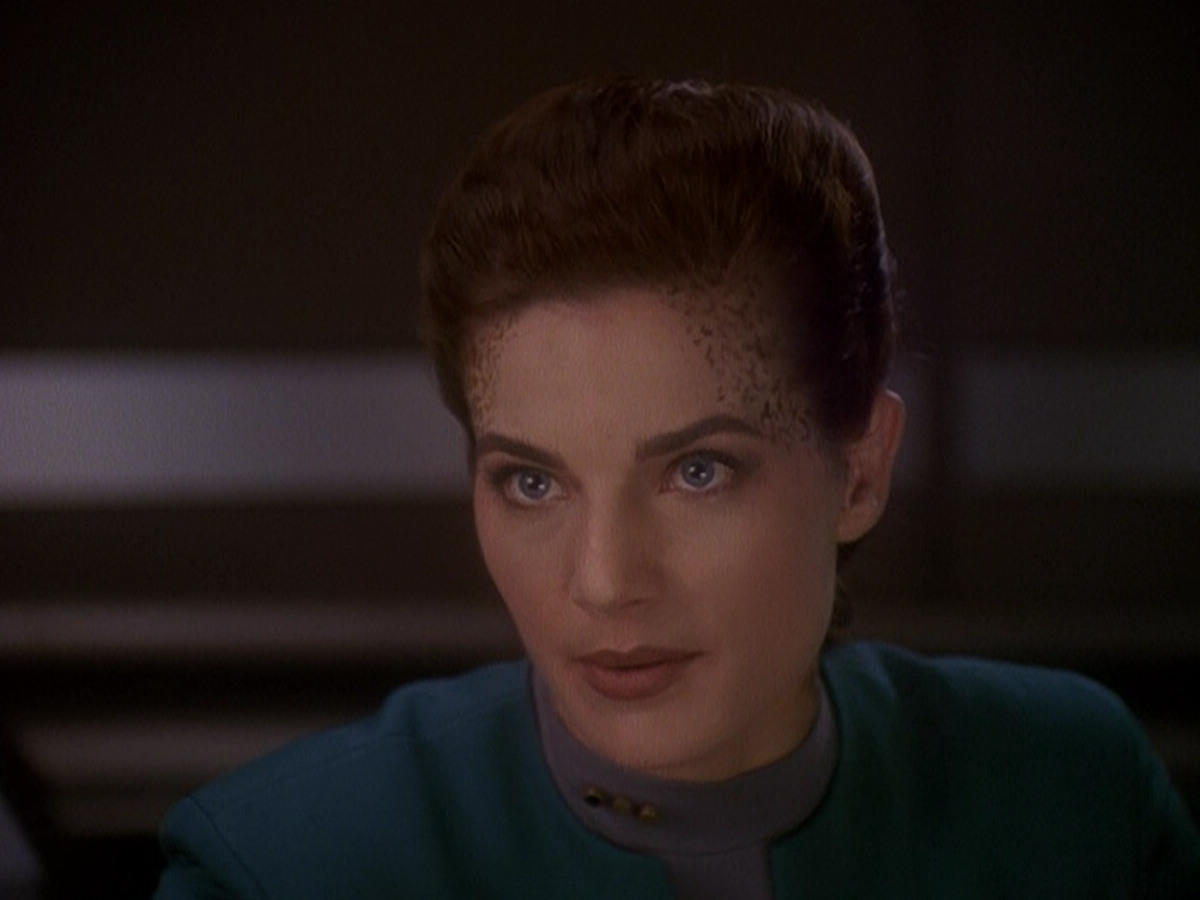 extant_StarTrek_DS9_5x03-LookingForparMachInAllTheWrongPlaces_01343.jpg