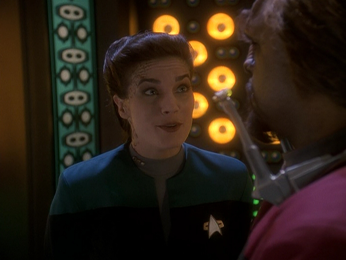 extant_StarTrek_DS9_5x03-LookingForparMachInAllTheWrongPlaces_02757.jpg