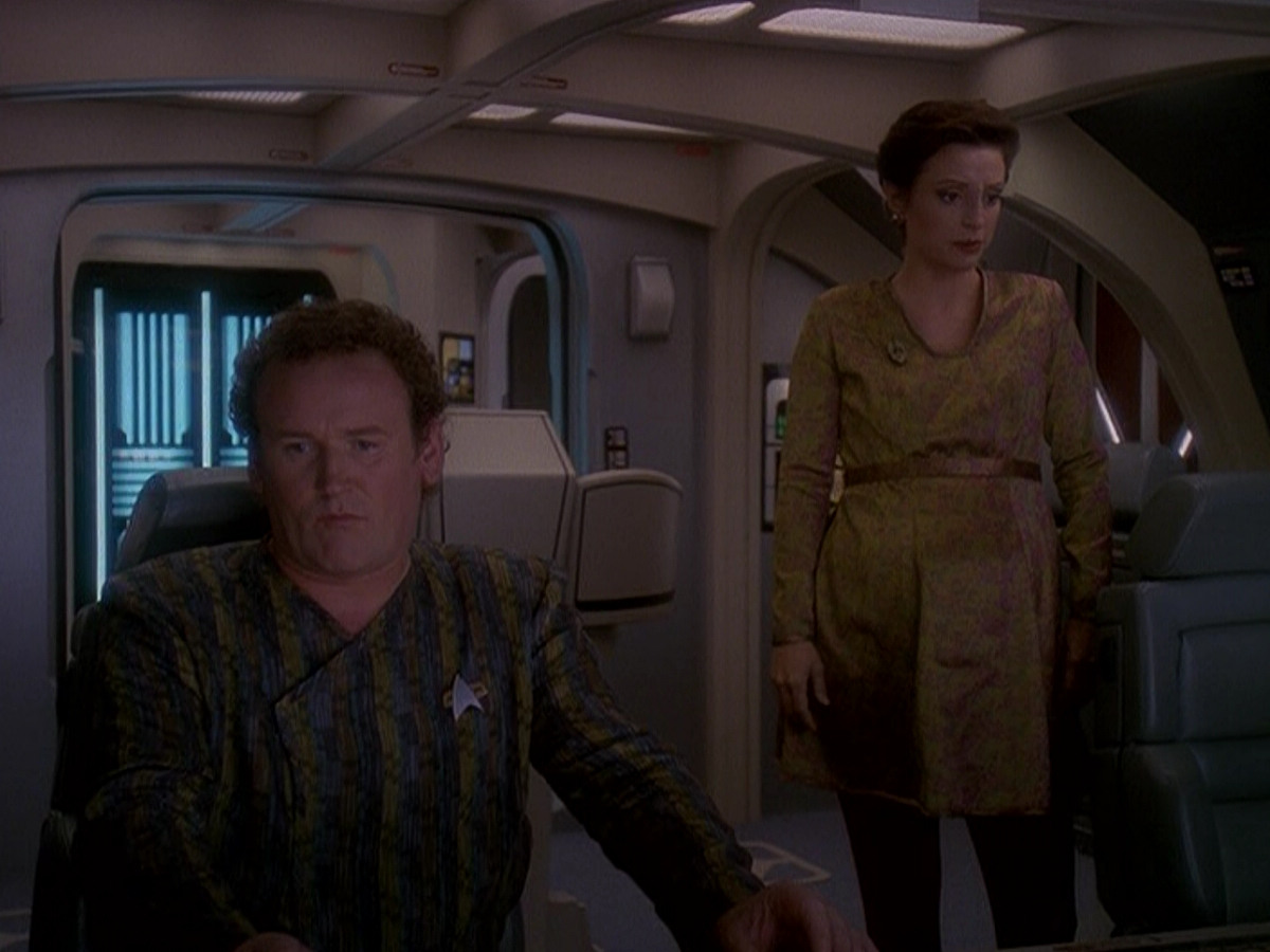 extant_StarTrek_DS9_5x03-LookingForparMachInAllTheWrongPlaces_03423.jpg