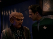 Filename=extant_StarTrek_DS9_5x03-LookingForparMachInAllTheWrongPlaces_00122.jpg
Filesize=163KiB
Dimensions=1200x900
Date added=Dec 12, 2019 extant_StarTrek_DS9_5x03-LookingForparMachInAllTheWrongPlaces_00122.jpg
