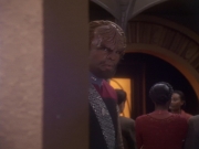 Filename=extant_StarTrek_DS9_5x03-LookingForparMachInAllTheWrongPlaces_00289.jpg
Filesize=139KiB
Dimensions=1200x900
Date added=Dec 12, 2019 extant_StarTrek_DS9_5x03-LookingForparMachInAllTheWrongPlaces_00289.jpg
