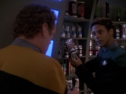 extant_StarTrek_DS9_5x03-LookingForparMachInAllTheWrongPlaces_00816.jpg