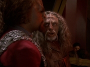 extant_StarTrek_DS9_5x03-LookingForparMachInAllTheWrongPlaces_01066.jpg