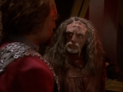extant_StarTrek_DS9_5x03-LookingForparMachInAllTheWrongPlaces_01081.jpg