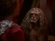 extant_StarTrek_DS9_5x03-LookingForparMachInAllTheWrongPlaces_01115.jpg