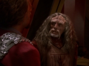 extant_StarTrek_DS9_5x03-LookingForparMachInAllTheWrongPlaces_01119.jpg
