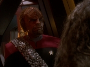 extant_StarTrek_DS9_5x03-LookingForparMachInAllTheWrongPlaces_01122.jpg