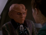 extant_StarTrek_DS9_5x03-LookingForparMachInAllTheWrongPlaces_01229.jpg