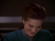 extant_StarTrek_DS9_5x03-LookingForparMachInAllTheWrongPlaces_01329.jpg