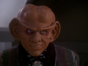 extant_StarTrek_DS9_5x03-LookingForparMachInAllTheWrongPlaces_01333.jpg