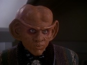 extant_StarTrek_DS9_5x03-LookingForparMachInAllTheWrongPlaces_01358.jpg