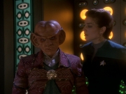 extant_StarTrek_DS9_5x03-LookingForparMachInAllTheWrongPlaces_02683.jpg