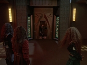 extant_StarTrek_DS9_5x03-LookingForparMachInAllTheWrongPlaces_02805.jpg