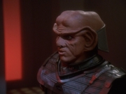extant_StarTrek_DS9_5x03-LookingForparMachInAllTheWrongPlaces_02987.jpg