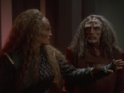 extant_StarTrek_DS9_5x03-LookingForparMachInAllTheWrongPlaces_03024.jpg